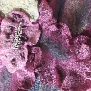 Shawl. Handmade. Size 92/24.